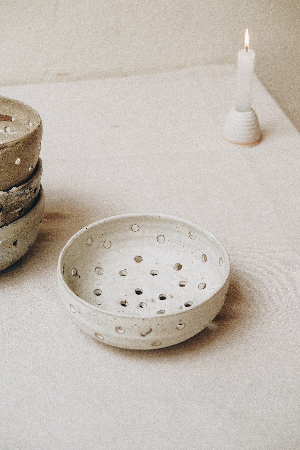 berry bowls / colanders / vergiet